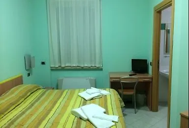 Hh Il Gabbiano 招待所 3*