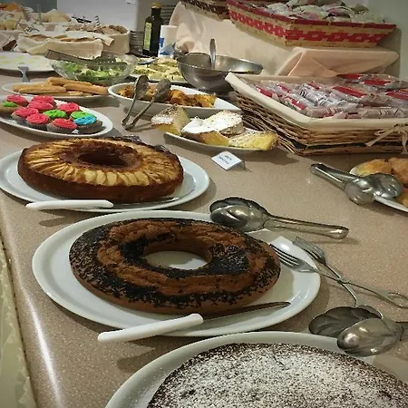 Hh Il Gabbiano בית הארחה 3*