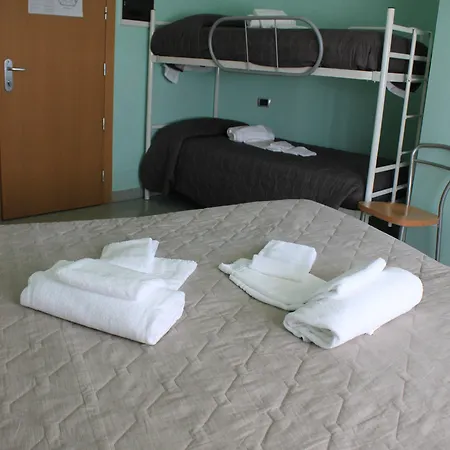 Hh Il Gabbiano ゲストハウス ラ・スペツィア