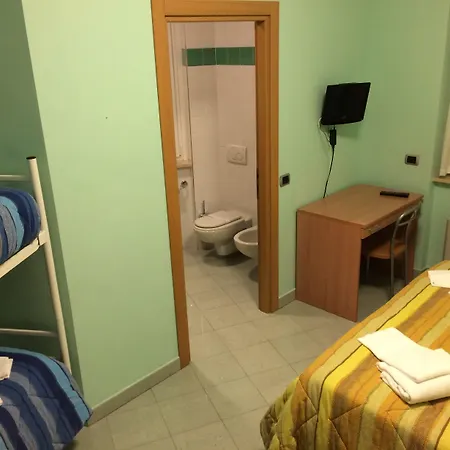 Hh Il Gabbiano ゲストハウス