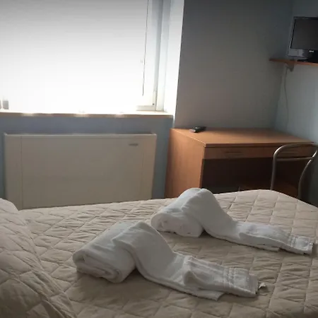 Hh Il Gabbiano Penzion La Spezia