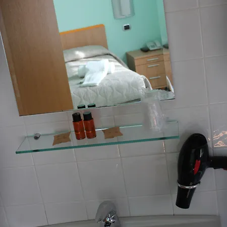 בית הארחה Hh Il Gabbiano