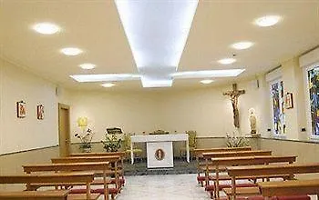 בית הארחה Hh Il Gabbiano לה ספציה