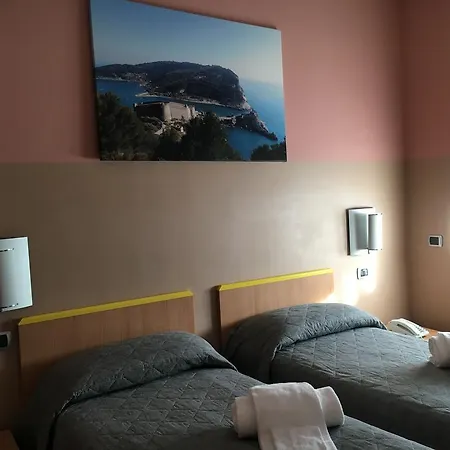 Hh Il Gabbiano 3*