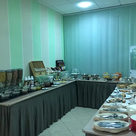 Hh Il Gabbiano بيت ضيافة 3*