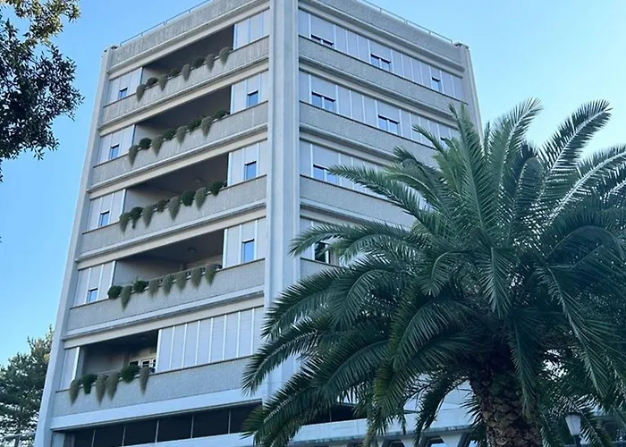 Hh Il Gabbiano La Spezia